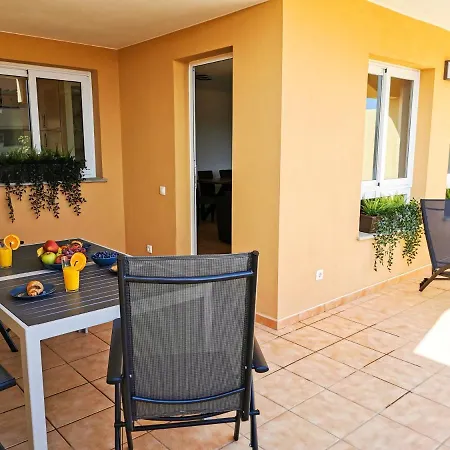 Apartment Tropical Fuerteventura With A Sunny Terrace And Fast Wifi Corralejo